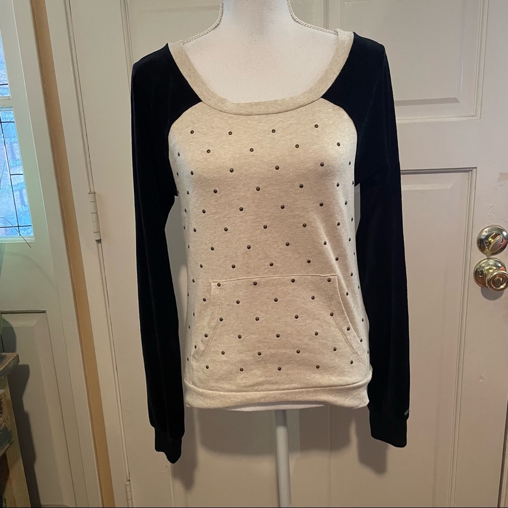 Volcom Women’s Sweatshirt Top